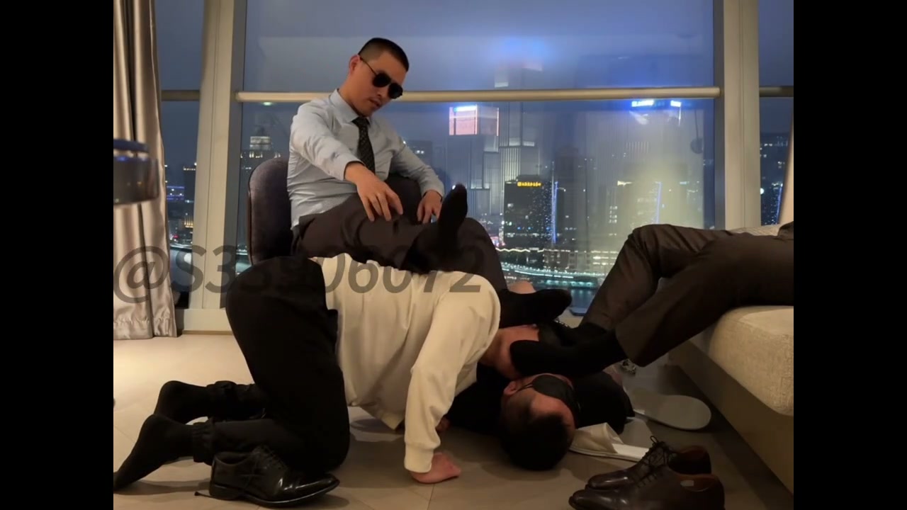 正装