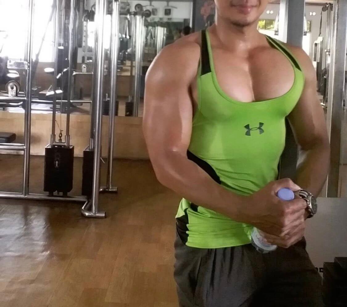 @hotpecs_