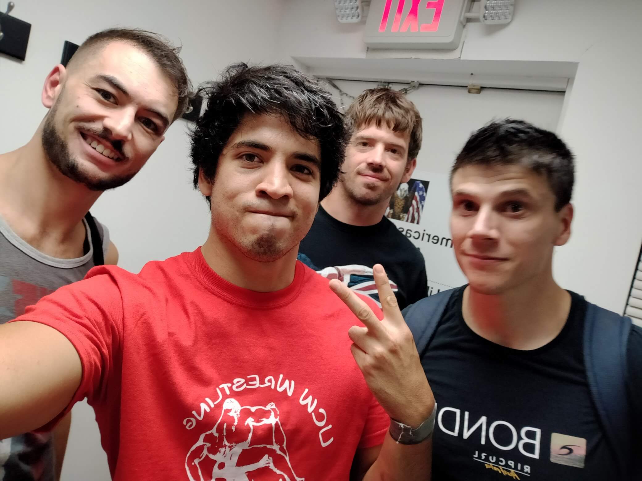 @wrestlethelobogris