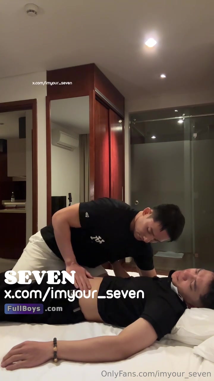 @imyour_seven