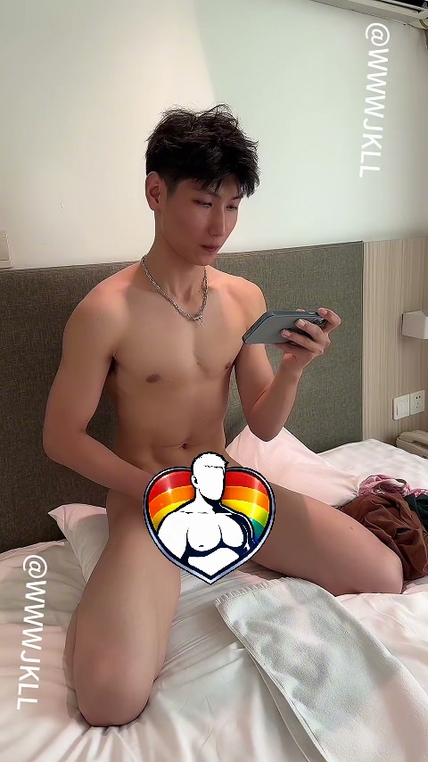 金主玩直男